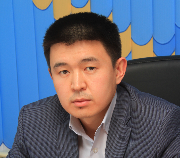 Азамат КАСЫМ