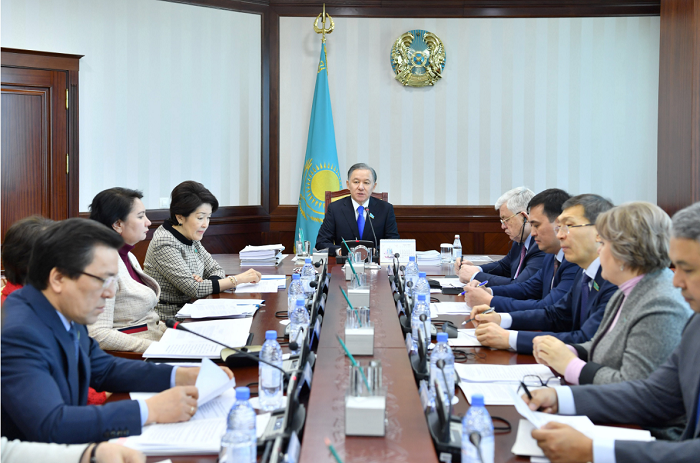 Н.Нигматулин: Новые законодательные поправки усилят защиту прав потребителей