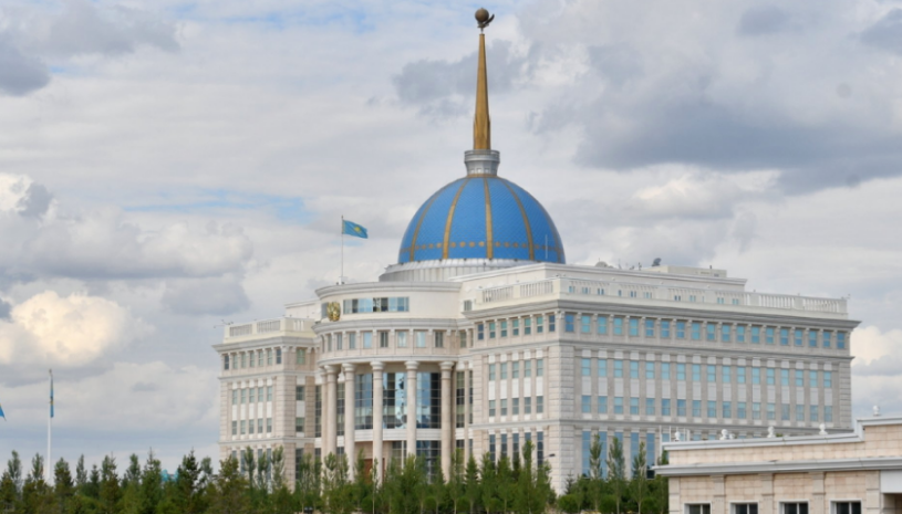 Касым-Жомарт Токаев провел встречу с Ахметжаном Есимовым