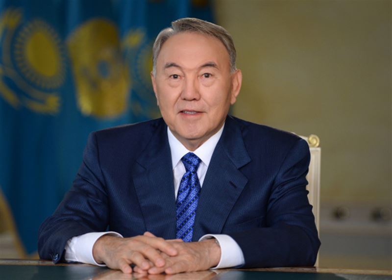 Елбасы поздравил казахстанцев с Днем защитника Отечества