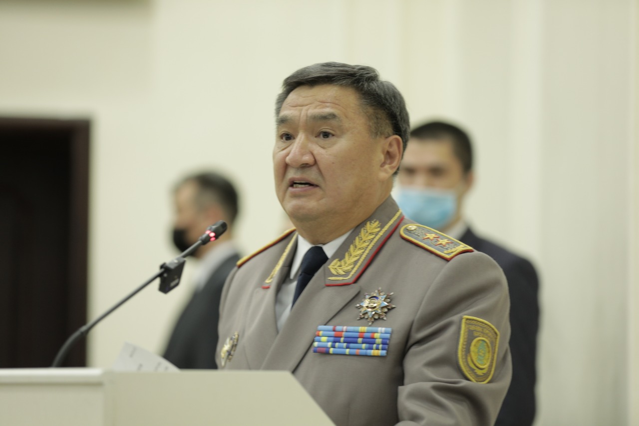 Указом Президента награждены сотрудники Антикоррупционной службы