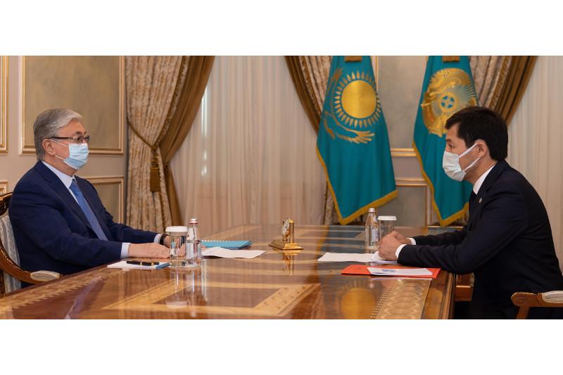 Глава государства принял акима Западно-Казахстанской области