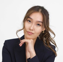 Аяна ТОГАНБЕК